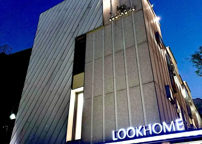 Hostal Look