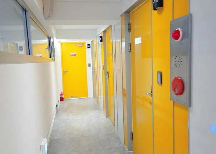 Hostal Look
