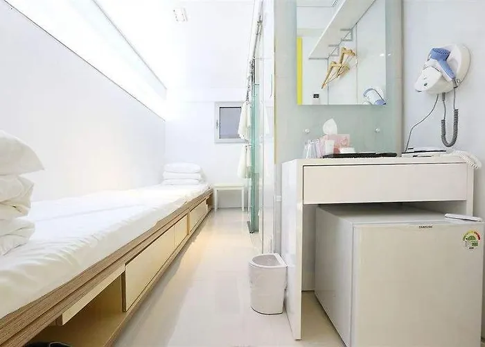 Hostal Look